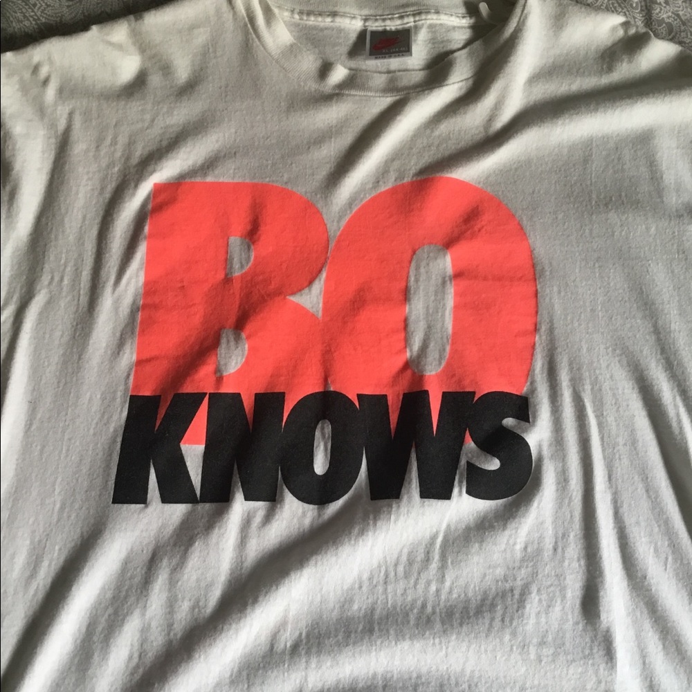 vintage nike bo jackson “bo knows” tshirt